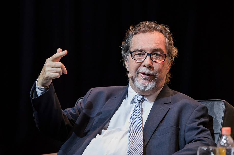 <span><a href="https://preprod.veja.abril.com.br/brasil/ele-se-sentiu-humilhado-e-impotente-diz-irmao-de-reitor-que-se-suicidou/">"Ele se sentiu humilhado e impotente diante da pecha que lhe causaram"</a>, afirmou Acioli Cancellier de Olivo sobre as acusações levianas das quais o seu irmão foi vítima</span> - 24/04/2018 <span><a href="https://preprod.veja.abril.com.br/brasil/ele-se-sentiu-humilhado-e-impotente-diz-irmao-de-reitor-que-se-suicidou/">"Ele se sentiu humilhado e impotente diante da pecha que lhe causaram"</a>, afirmou Acioli Cancellier de Olivo sobre as acusações levianas das quais o seu irmão foi vítima</span> - 24/04/2018