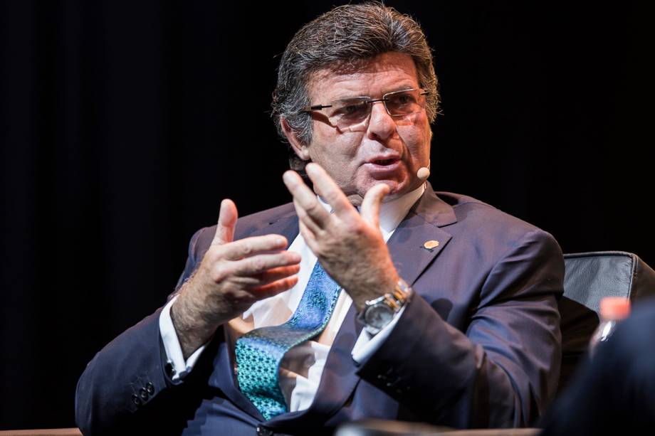 <a href="https://preprod.veja.abril.com.br/brasil/luiz-fux-eleicoes-podem-ser-anuladas-por-causa-de-fake-news/">O ministro Luiz Fux falou sobre o combate às mentiras na eleição</a> - 24/04/2018 <a href="https://preprod.veja.abril.com.br/brasil/luiz-fux-eleicoes-podem-ser-anuladas-por-causa-de-fake-news/">O ministro Luiz Fux falou sobre o combate às mentiras na eleição</a> - 24/04/2018