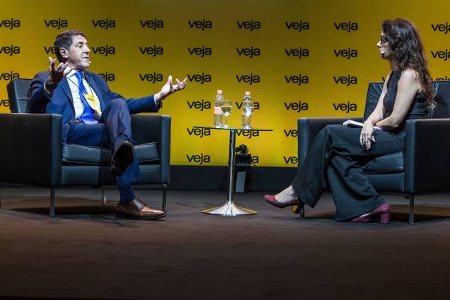 Uip foi entrevistado pela editora de VEJA Adriana Dias Lopes- 24/04/2018 Uip foi entrevistado pela editora de VEJA Adriana Dias Lopes- 24/04/2018