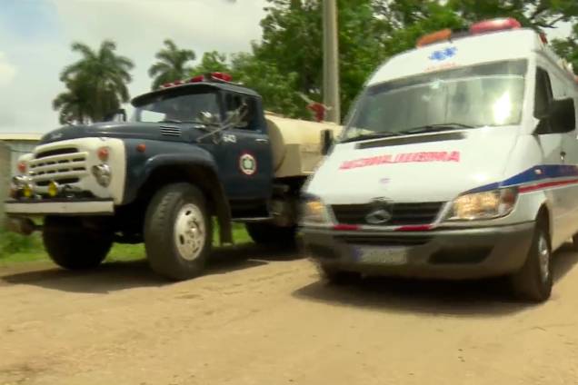Avião com 104 passageiros e nove tripulantes da empresa Cubana de Aviacion cai após decolagem do Aeroporto Internacional Jose Marti, em Havana - 18/05/2018 Avião com 104 passageiros e nove tripulantes da empresa Cubana de Aviacion cai após decolagem do Aeroporto Internacional Jose Marti, em Havana - 18/05/2018