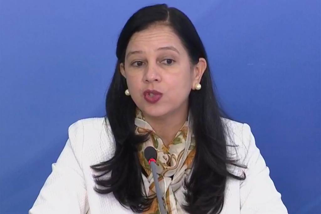 Ex-AGU pode ser nomeada ministra do TSE