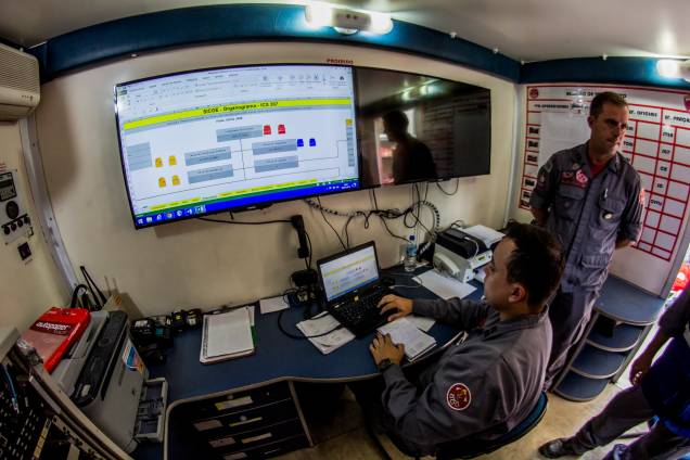 Trabalho das equipes de resgate no local do desabamento do edificio Wilton Paes de Almeida, no Largo do Paissandu, região central de São Paulo - 09/05/2018 Trabalho das equipes de resgate no local do desabamento do edificio Wilton Paes de Almeida, no Largo do Paissandu, região central de São Paulo - 09/05/2018
