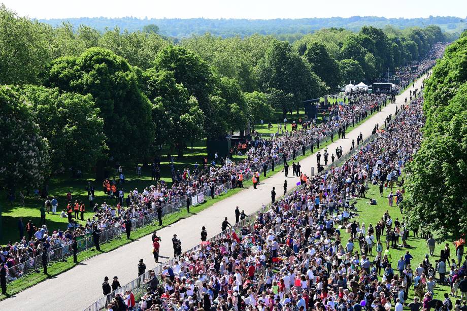 Vista aérea da Long Walk, em frente ao Castelo de Windsor, antes do casamento entre o príncipe Harry e a atriz Meghan Markle - 19/05/2018