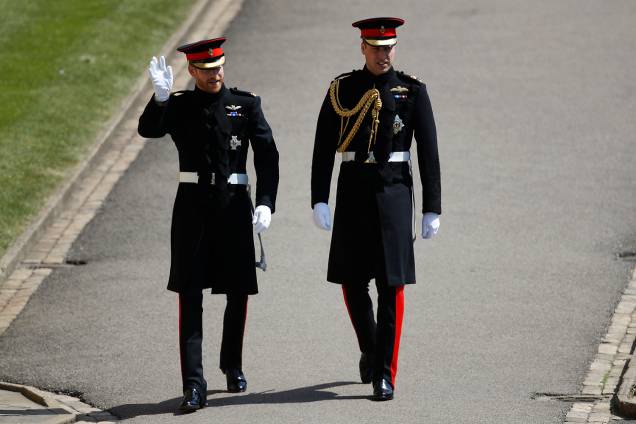 Príncipes Harry e William chegam ao Castelo de Windsor para a cerimônia - 19/05/2018 Príncipes Harry e William chegam ao Castelo de Windsor para a cerimônia - 19/05/2018