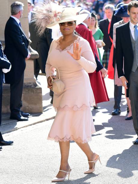 Oprah Winfrey chega ao Castelo de Windsor para participar de cerimônia de casamento entre Harry e Meghan Markle - 19/05/2018 Oprah Winfrey chega ao Castelo de Windsor para participar de cerimônia de casamento entre Harry e Meghan Markle - 19/05/2018