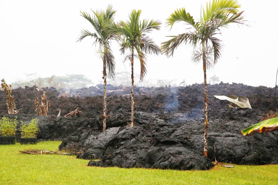 Lava resfriada é vista na região de Leilani Estates, no Havaí, após erupção do vulcão Havaí - 08/05/2018
