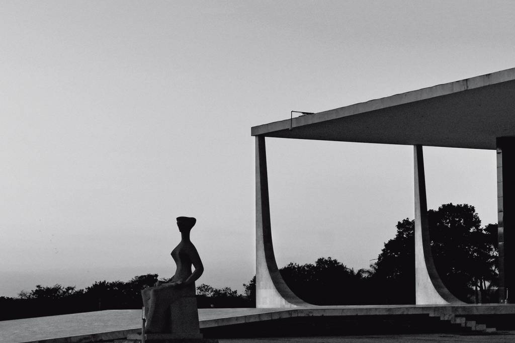 Grandes demais para sustentar