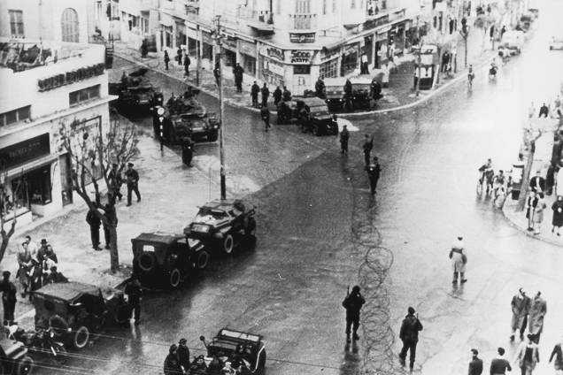 Avenida em Tel Aviv - 03/01/1947 Avenida em Tel Aviv - 03/01/1947
