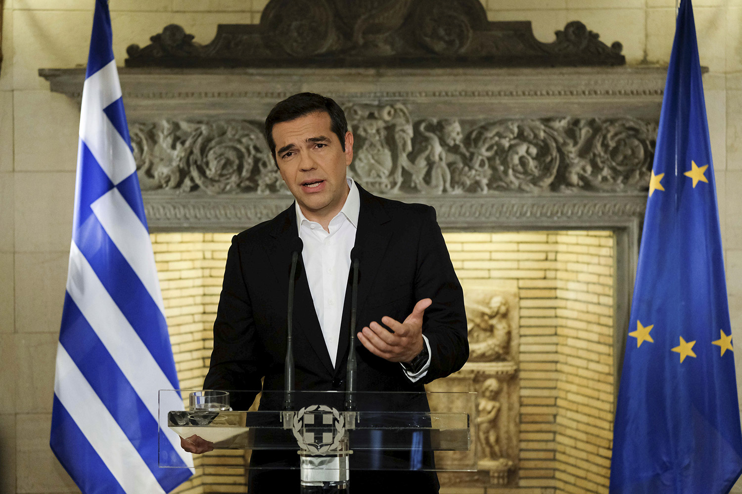 Grécia anuncia acordo definitivo sobre nome da Macedônia