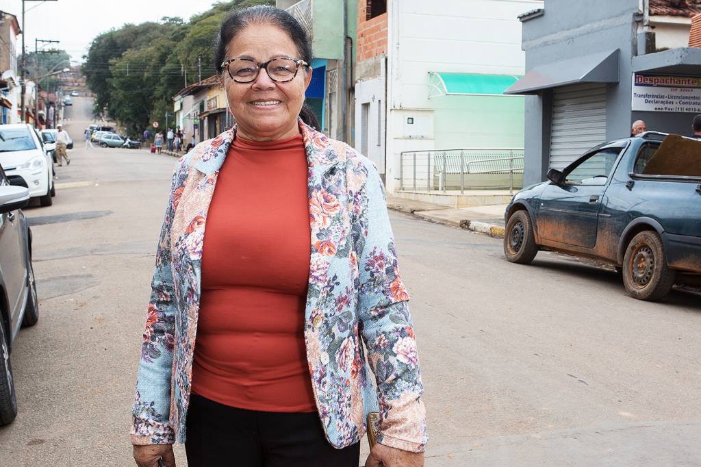 Os Eleitores – Tuiuti A merendeira Cacilda Aparecida Godoi, na cidade de Tuiuti - 08/06/2018