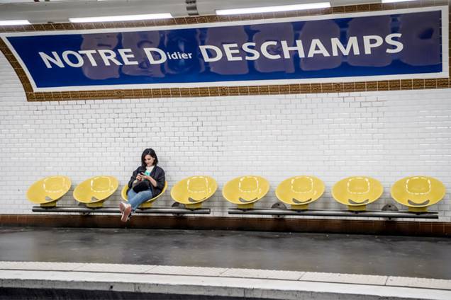Estação do metrô de Paris é rebatizada com o nome do treinador francês Didier Deschamps após conquista do título Mundial na Rússia - 16/07/2018 Estação do metrô de Paris é rebatizada com o nome do treinador francês Didier Deschamps após conquista do título Mundial na Rússia - 16/07/2018