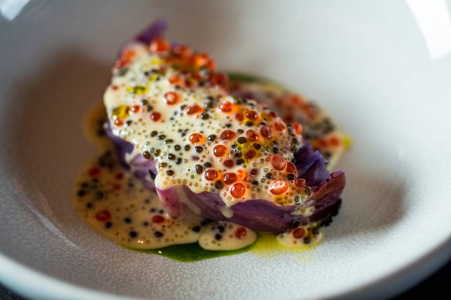 <span>White Rabbit, restaurante do chef russo Vladimir Mukhin</span> <span>White Rabbit, restaurante do chef russo Vladimir Mukhin</span>