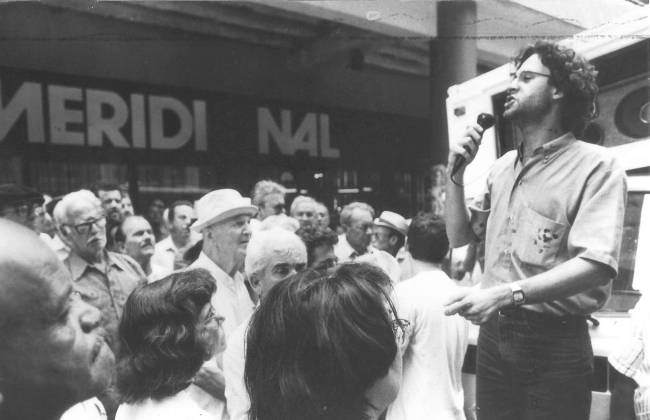 ‘O Bancário’ (capa) – Manifestação dos aposentados 21.1.92 ‘O Bancário’ (capa) – Manifestação dos aposentados 21.1.92