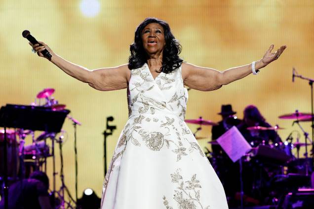 Aretha Franklin se apresenta durante o festival de cinema de Tribeca em Nova York em 2017 Aretha Franklin se apresenta durante o festival de cinema de Tribeca em Nova York em 2017
