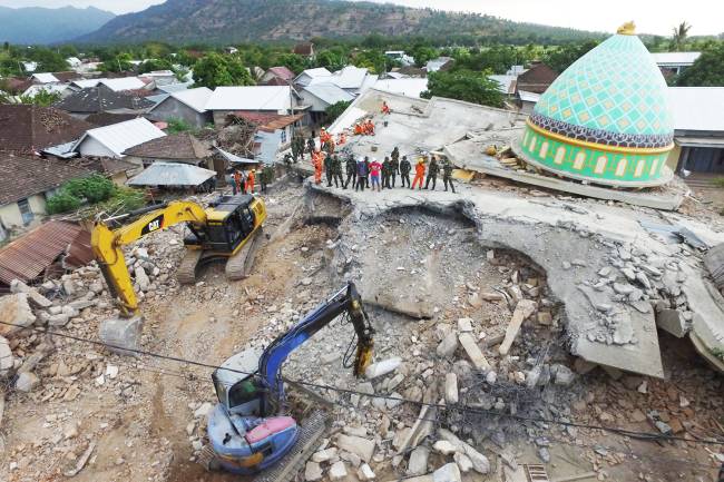 Terremoto atinge ilha de Lombok, na Indonésia