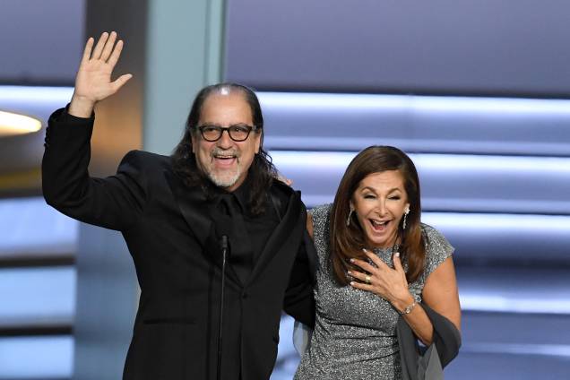 Glenn Weiss pede Jan Svandsen em casamento durante a cerimônia do Emmy Awards - 17/09/2018 Glenn Weiss pede Jan Svandsen em casamento durante a cerimônia do Emmy Awards - 17/09/2018