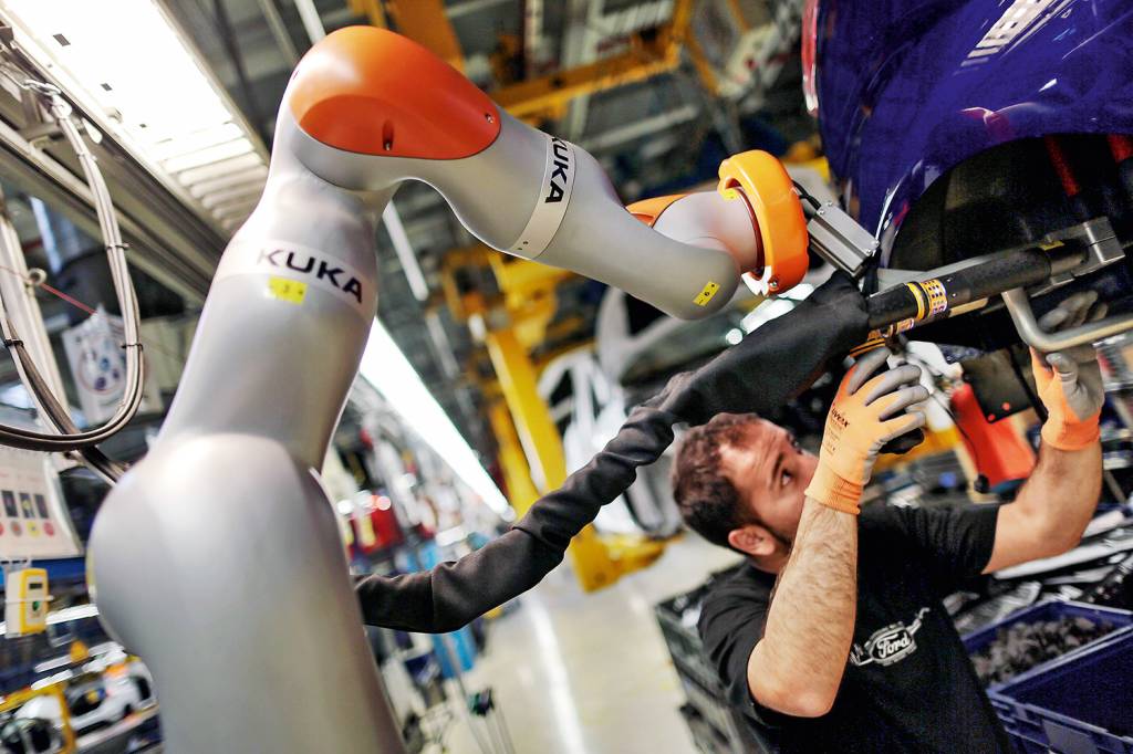 Colaboração no chão de fábrica