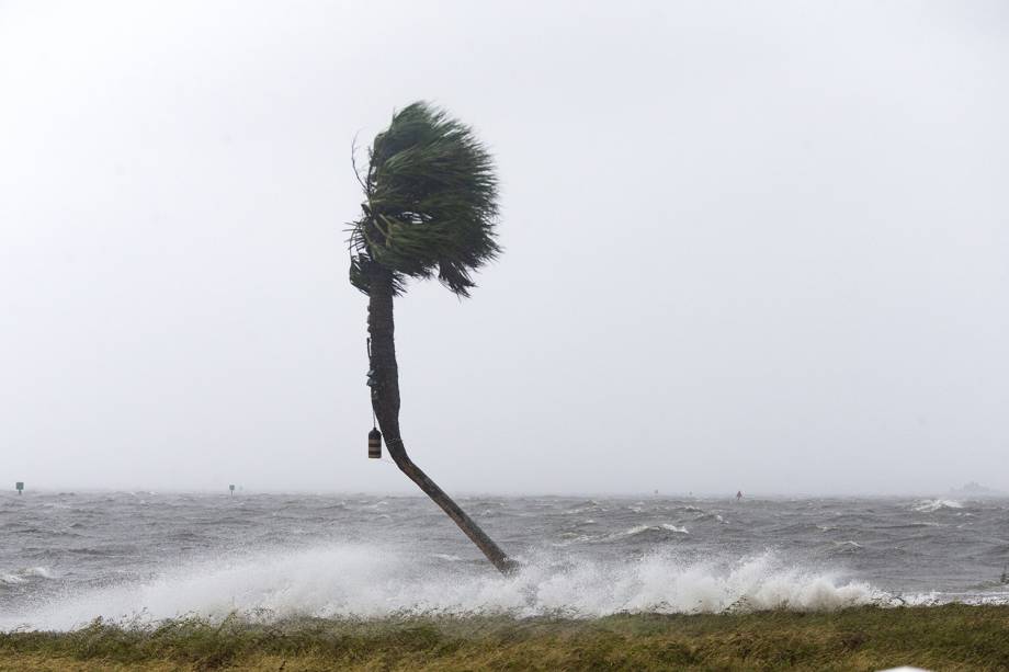 Tempestade causada pela passagem do furacão Michael - 10/10/2018