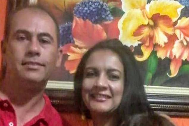 Adriano Caldeira do Amaral ao lado de sua esposa Adriano Caldeira do Amaral ao lado de sua esposa