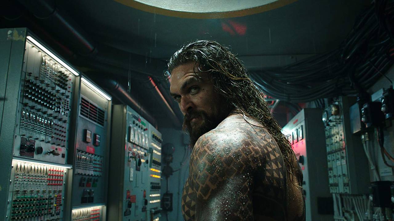 Jason Momoa em cena de 'Aquaman' (2018)