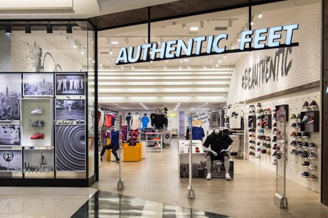 Authentic Feet Authentic Feet