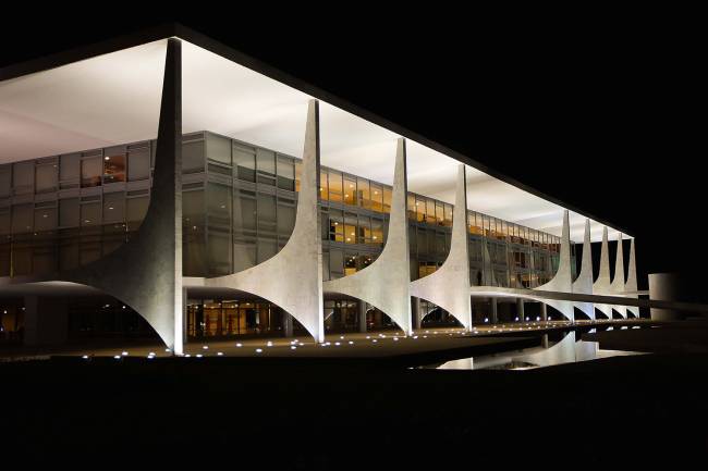 Os dez enigmas do novo governo