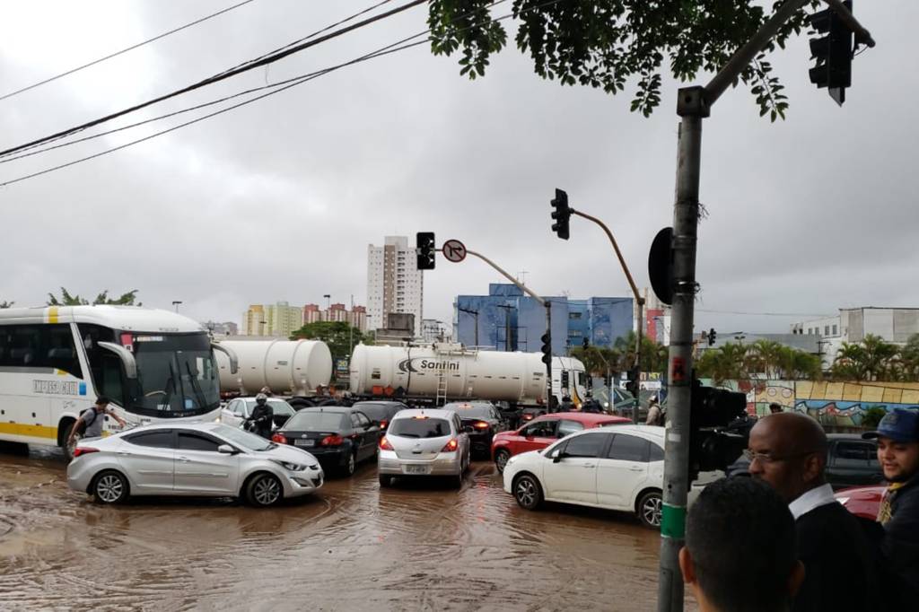 São Bernardo do Campo decreta calamidade pública após chuvas