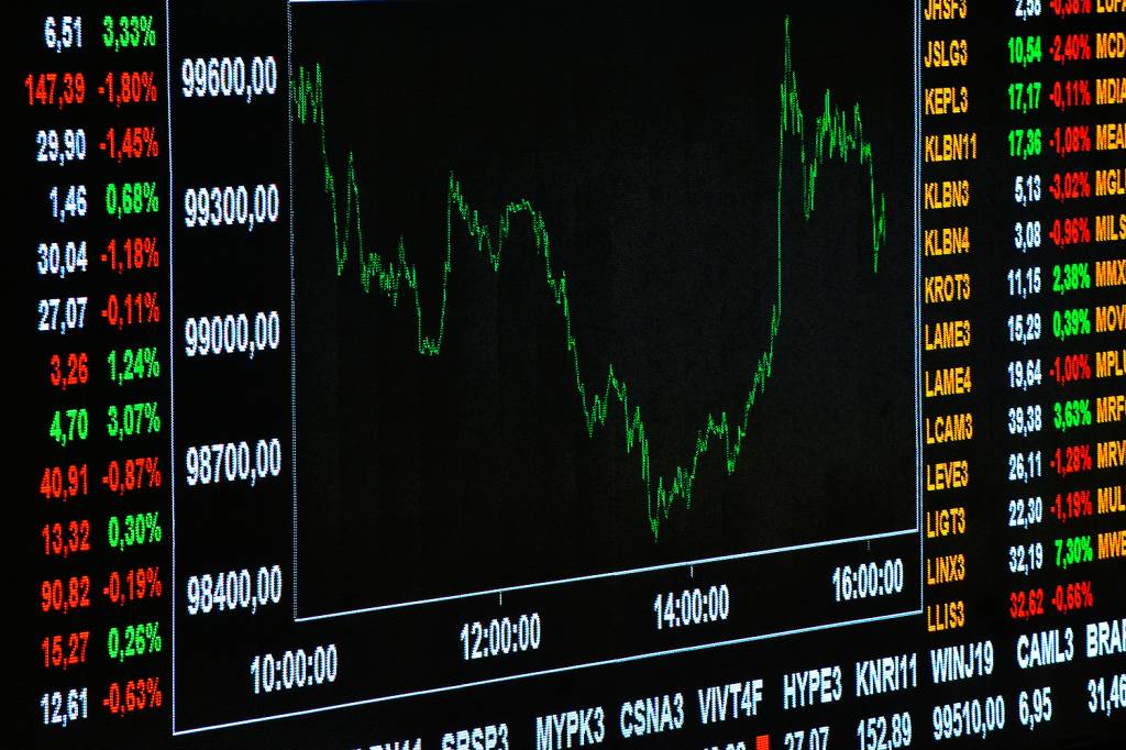 O novo momento da bolsa: por que o cenário favorece quem quer investir agora