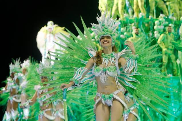 A escola de samba Império Serrano é a primeira a desfilar no Sambódromo da Marquês de Sapucaí - 03/03/2019 A escola de samba Império Serrano é a primeira a desfilar no Sambódromo da Marquês de Sapucaí - 03/03/2019