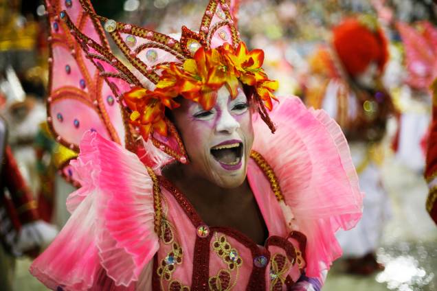Componente da escola de samba Unidos do Viradouro durante desfile no Sambódromo da Marquês de Sapicaí - 03/03/2019 Componente da escola de samba Unidos do Viradouro durante desfile no Sambódromo da Marquês de Sapicaí - 03/03/2019