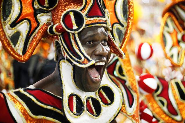 Componente da escola de samba Acadêmicos do Salgueiro durante desfile no Sambódromo da Marquês de Sapucaí - 04/03/2019 Componente da escola de samba Acadêmicos do Salgueiro durante desfile no Sambódromo da Marquês de Sapucaí - 04/03/2019