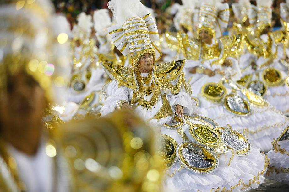 Ala das baianas da Imperatriz Leopoldinense, durante desfile no Sambódromo da Marquês de Sapucaí - 04/03/2019