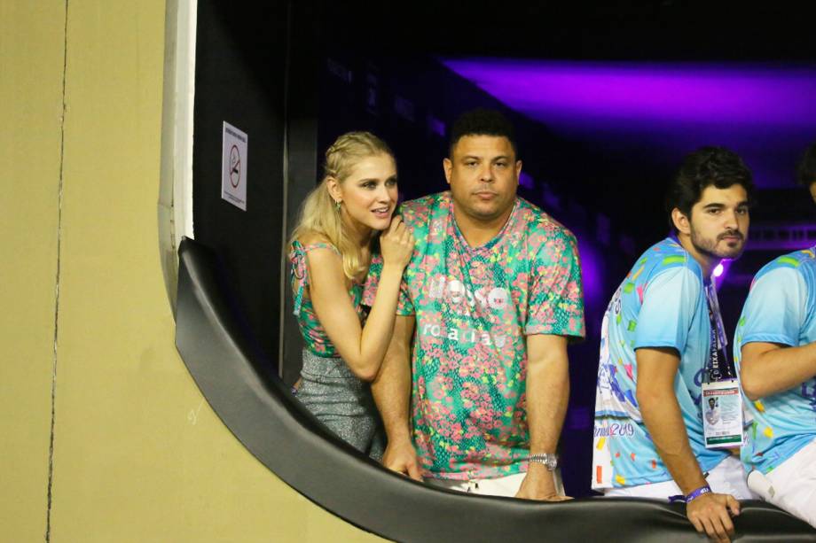 O ex-jogador Ronaldo é visto em camarote no Sambódromo da Marquês de Sapucaí - 04/03/2019 O ex-jogador Ronaldo é visto em camarote no Sambódromo da Marquês de Sapucaí - 04/03/2019