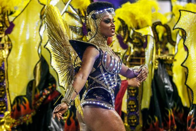 Camila Silva, rainha de bateria da escola de samba Vai-Vai, durante desfile no Sambódromo do Anhembi - 03/03/2019 Camila Silva, rainha de bateria da escola de samba Vai-Vai, durante desfile no Sambódromo do Anhembi - 03/03/2019