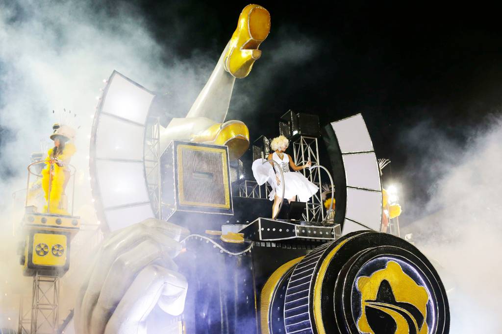 Carnaval RJ – São Clemente Carnaval RJ – São Clemente