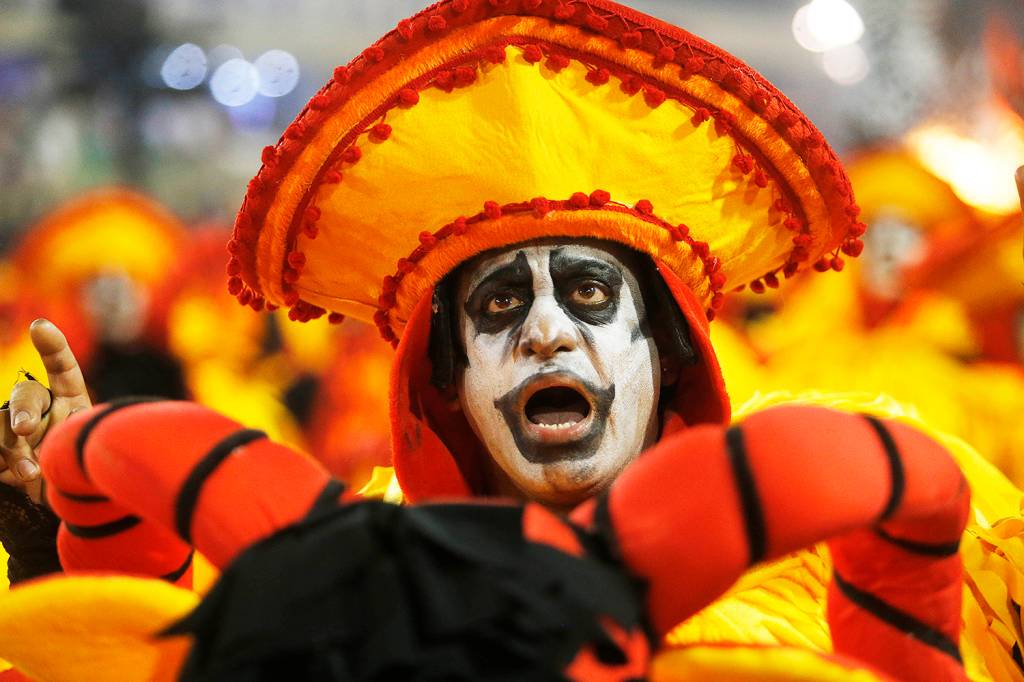 Carnaval RJ – Paraíso do Tuiuti .