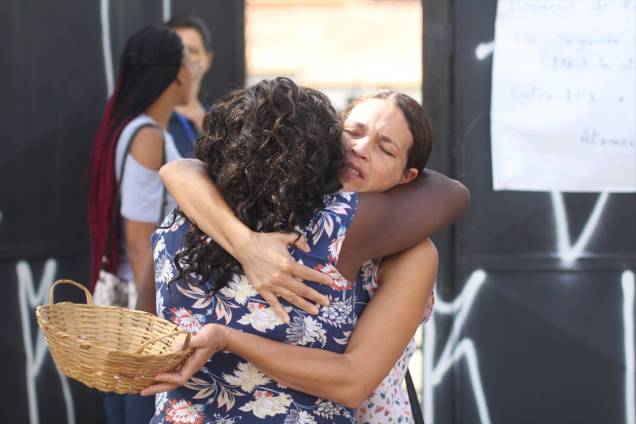 Movimentação em frente à Escola Estadual Raul Brasil, em Suzano (SP), na manhã desta terça-feira, quando os alunos são liberados a voltarem para a escola para participar de atividades de acolhimento - 19/03/2019 Movimentação em frente à Escola Estadual Raul Brasil, em Suzano (SP), na manhã desta terça-feira, quando os alunos são liberados a voltarem para a escola para participar de atividades de acolhimento - 19/03/2019