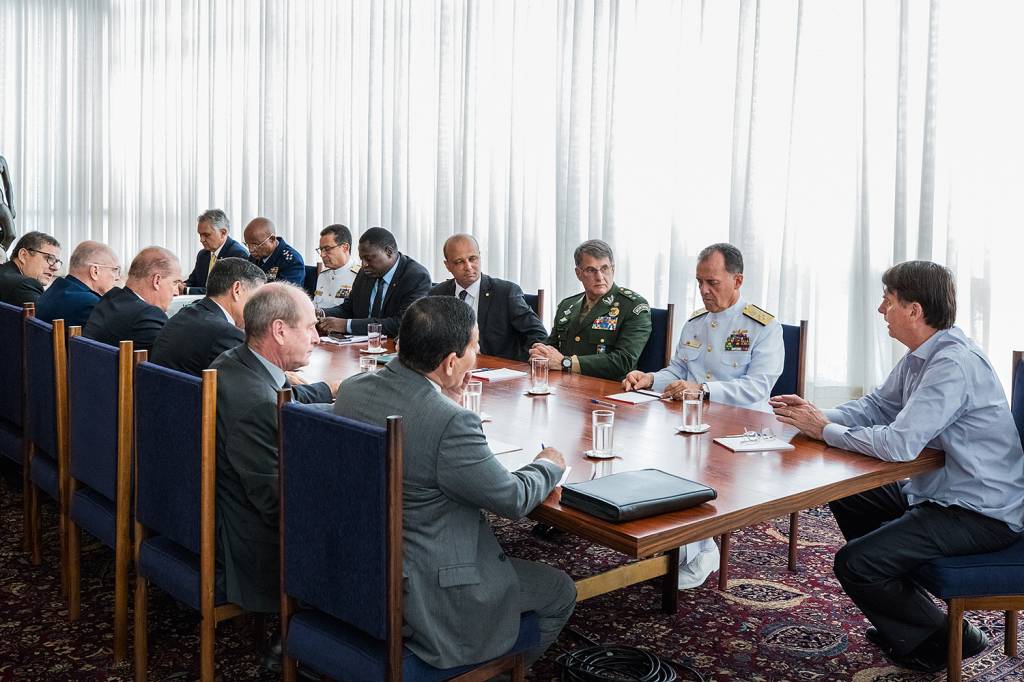 Alguns acima de todos