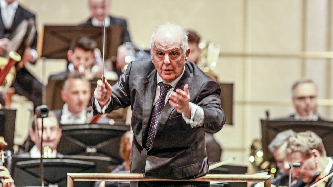 ASCENSÃO E QUEDA - Barenboim: o regente, cotado para o Nobel da Paz, viu seu prestígio ruir ao ser acusado de assédio