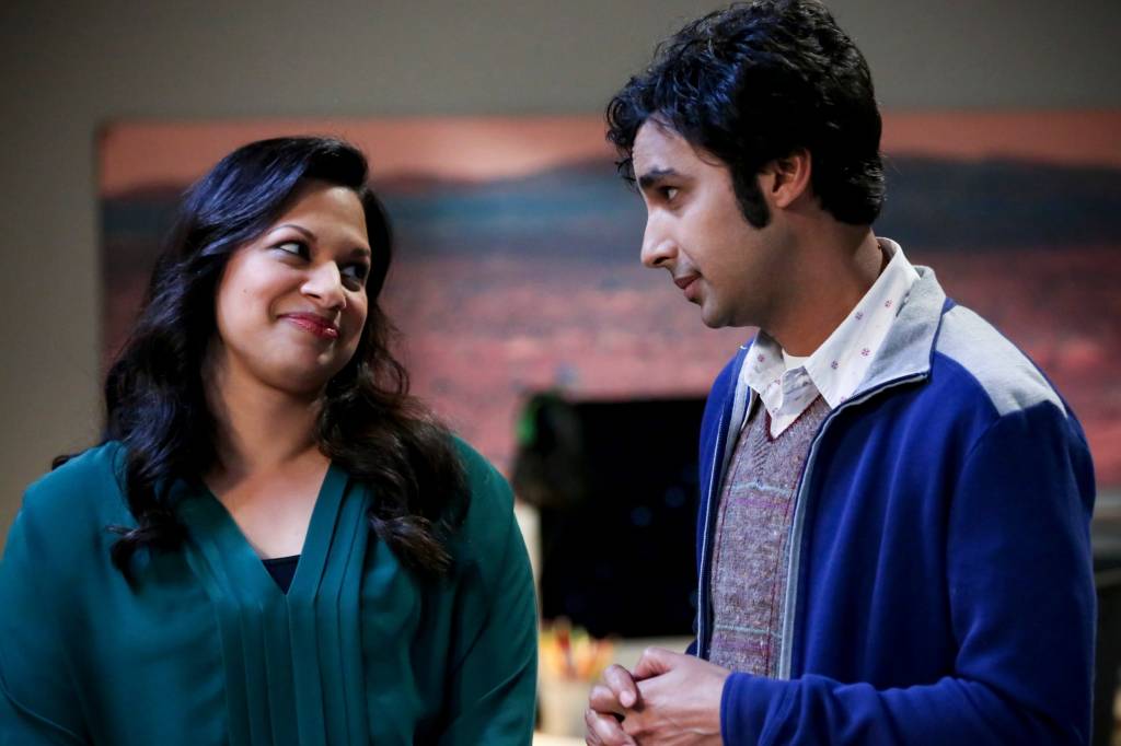 Anu (Rati Gupta) e Raj (Kunal Nayyar) em ‘The Big Bang Theory’ Anu (Rati Gupta) e Raj (Kunal Nayyar) em ‘The Big Bang Theory’