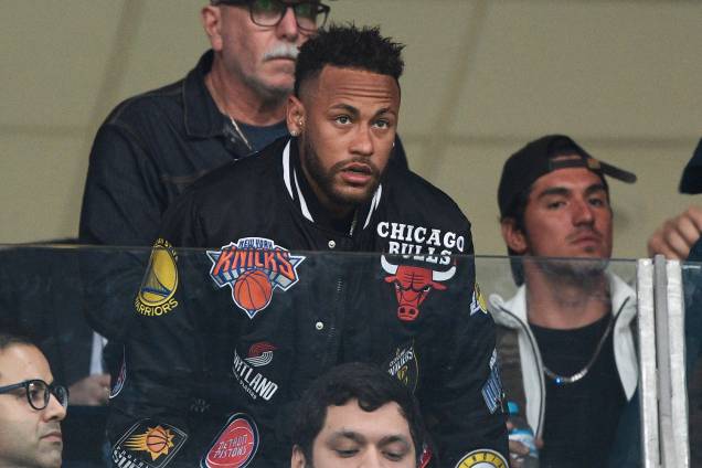 Neymar, da Seleção Brasileira, assiste partida em arquibancada da Arena do Grêmio, em Porto Alegre (RS) - 27/06/2019 Neymar, da Seleção Brasileira, assiste partida em arquibancada da Arena do Grêmio, em Porto Alegre (RS) - 27/06/2019