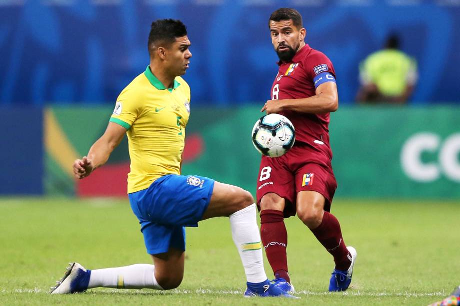 Casemiro, jogador da seleção brasileira, disputa lance com Tomas Rincon, da Venezuela, durante partida válida pela fase de grupos da Copa América - 18/06/2019 Casemiro, jogador da seleção brasileira, disputa lance com Tomas Rincon, da Venezuela, durante partida válida pela fase de grupos da Copa América - 18/06/2019