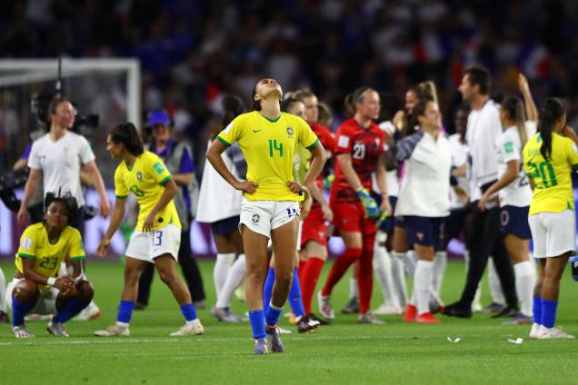 Jogadoras francesas comemoram vitória no jogo entre França e Brasil, válido pela Copa do Mundo Feminina 2019 Oitavas de final - 23/06/2019 Jogadoras francesas comemoram vitória no jogo entre França e Brasil, válido pela Copa do Mundo Feminina 2019 Oitavas de final - 23/06/2019