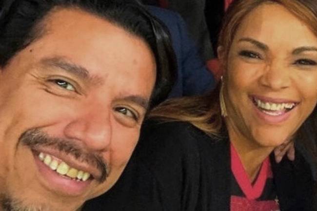 Flordelis e o marido Anderson do Carmo, que foi assassinado a tiros em Niterói