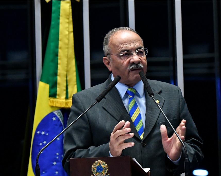 Reputação suja como as cuecas