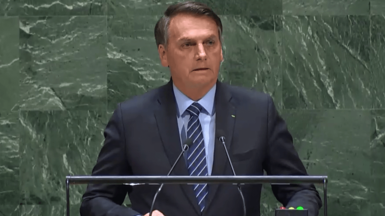 Presidente Jair Bolsonaro em discurso na Assembleia-Geral da ONU, em 2019.