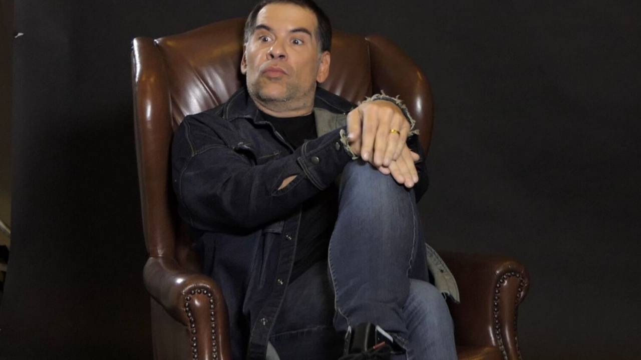 Leandro Hassum fala por que quer distância da política em seu novo talk show no canal TNT - e explica as razões de ter feito a cirurgia bariátrica