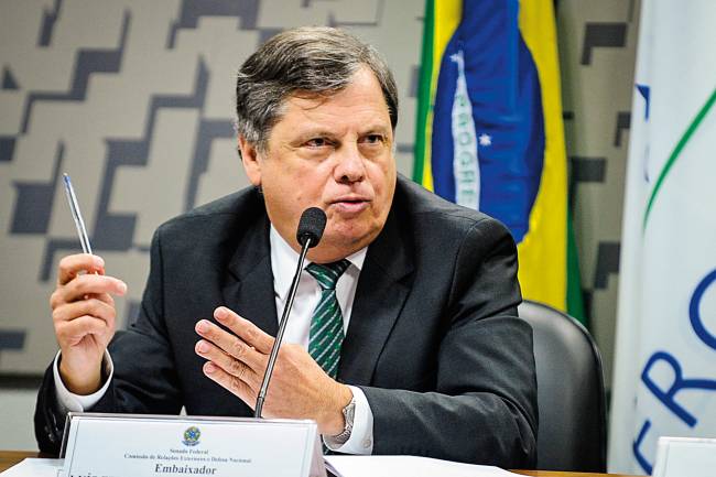 CRE – Comissão de Relações Exteriores e Defesa Nacional