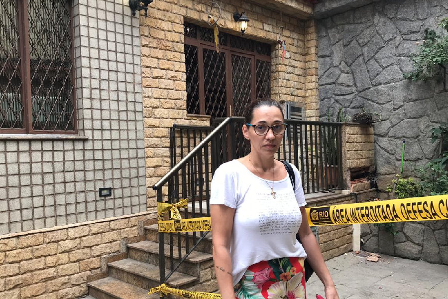 Imóvel vizinho a hospital que pegou fogo no Rio é interditado