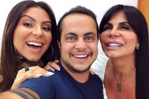 Gretchen com seu filho Thammy e a nora Andressa Ferreira